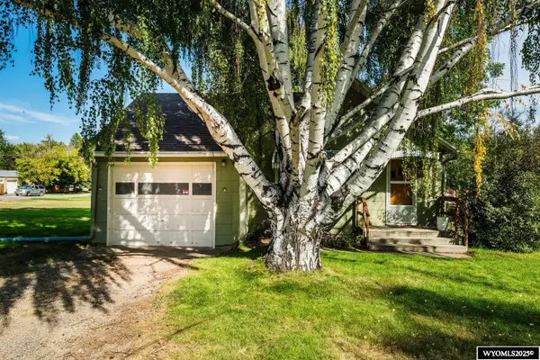 579 N Desmet Avenue, Buffalo, WY 82834