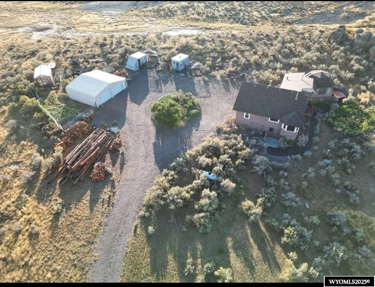 984 Missouri Flat Road, Thermopolis, WY 82443 - Image #1