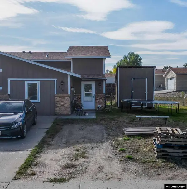 214 La Prele, Douglas, WY 82633