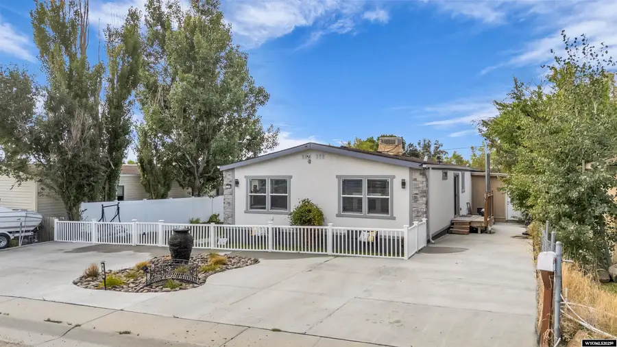 248 Pinion St, Rock Springs, WY 82901 - Image #3