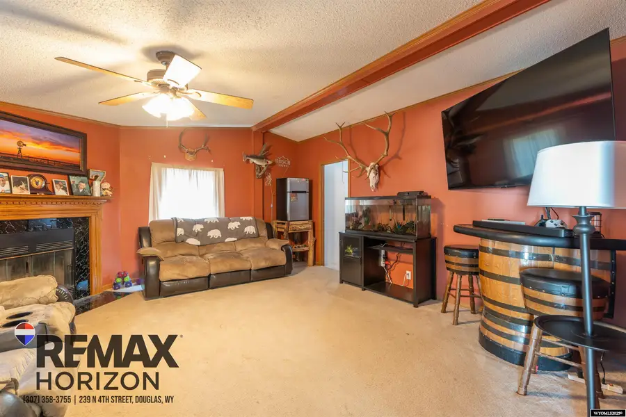 820 Leal Street, Douglas, WY 82633 - Image #2