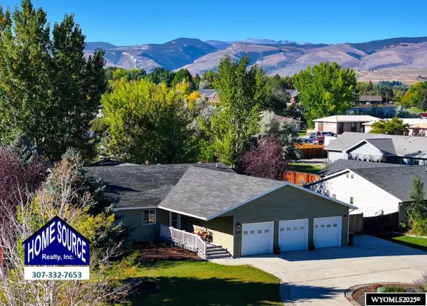 250 Dillon Drive, Lander, WY 82520
