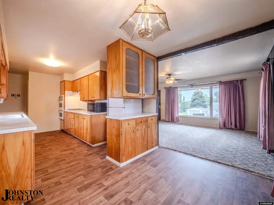 210 E 30th Avenue, Torrington, WY 82240 - Image #2