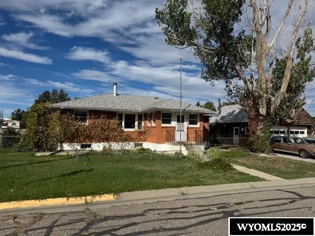 112 Holmes Street, Evansville, WY 82636 - Image #2