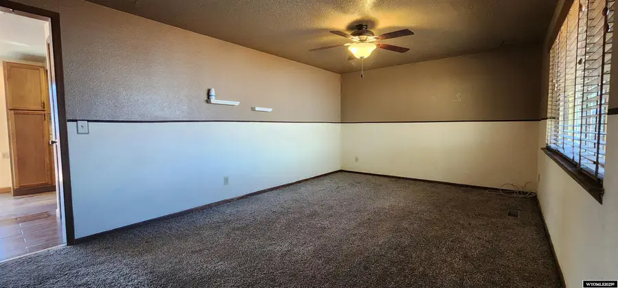 210 Mountain Road, Rock Springs, WY 82901 - Image #2
