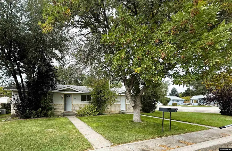 700 S 10th Street, Douglas, WY 82633 - Image #2