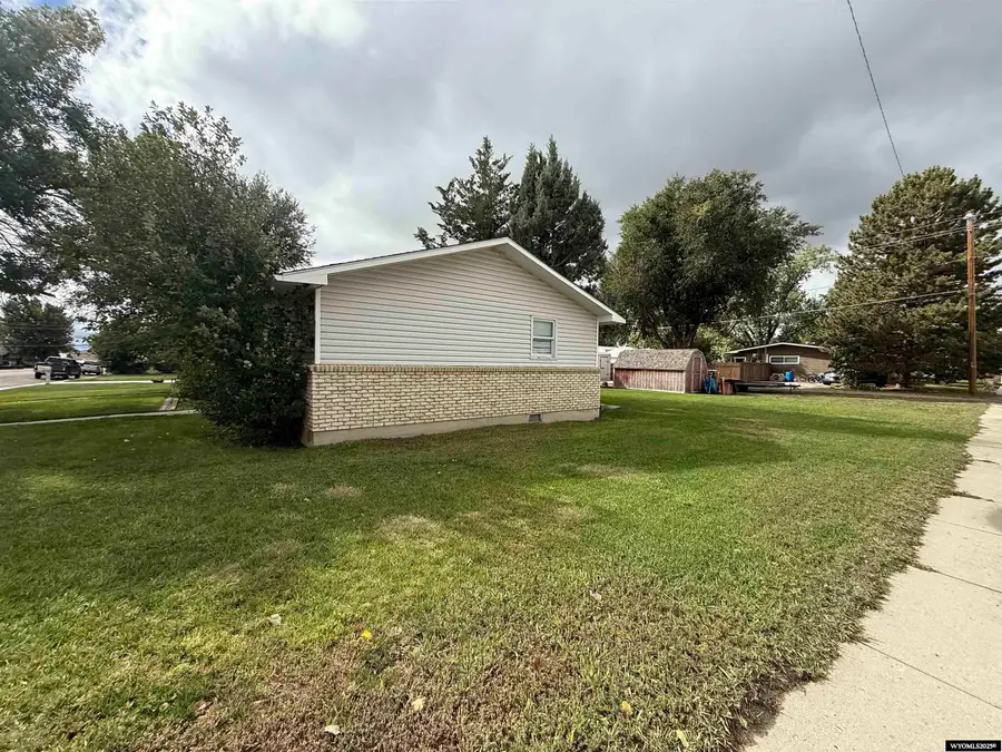 700 S 10th Street, Douglas, WY 82633 - Image #3