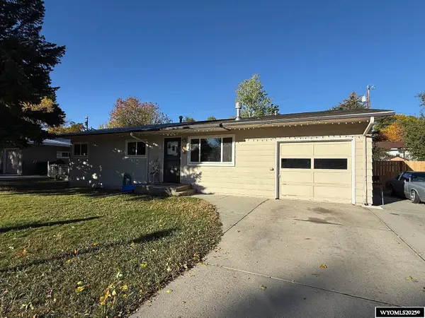 1104 Big Horn Drive, Riverton, WY 82501