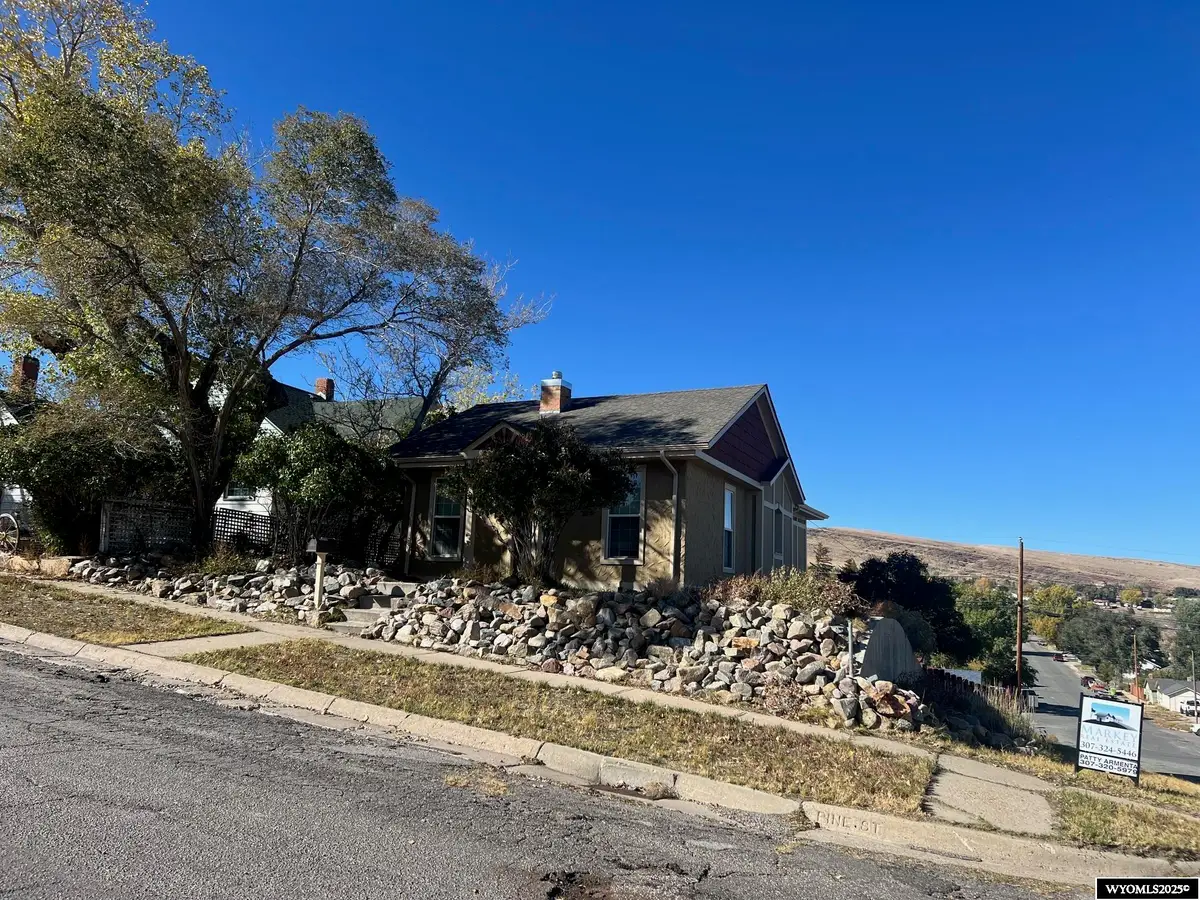 221 E Pine Street, Rawlins, WY 82301 - Image #1
