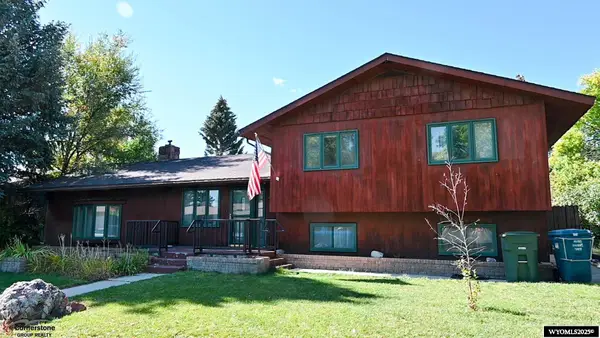 216 Valley Circle, Riverton, WY 82501