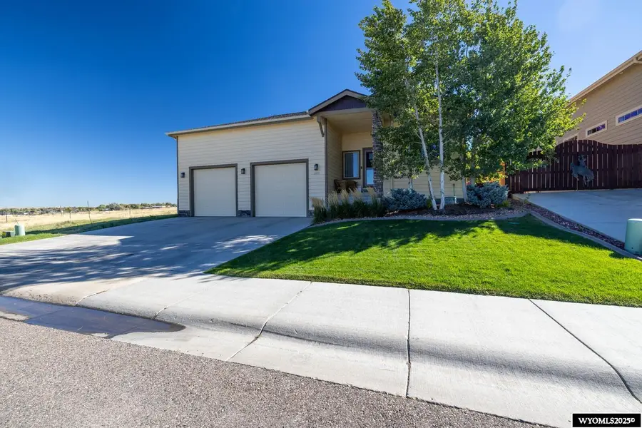 2883 Casa Grande, Casper, WY 82604 - Image #2