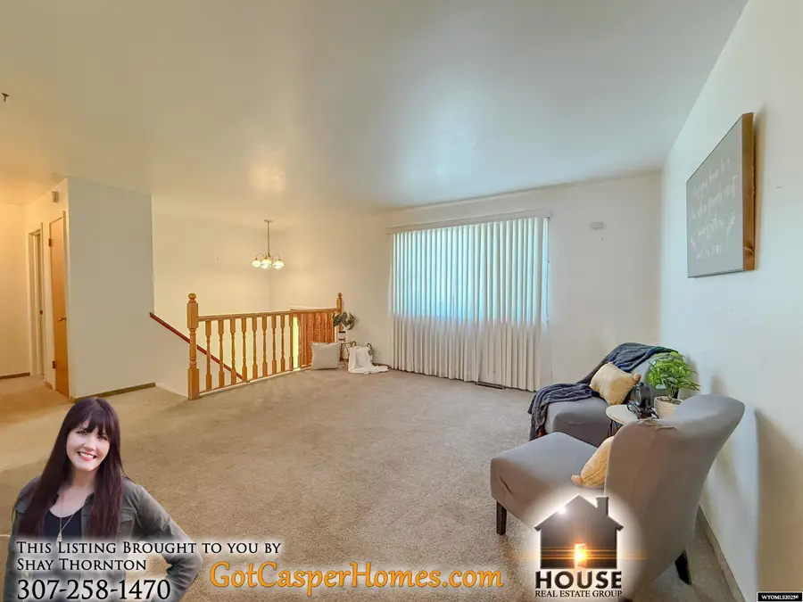 347 Big Horn Street, Evansville, WY 82636 - Image #3