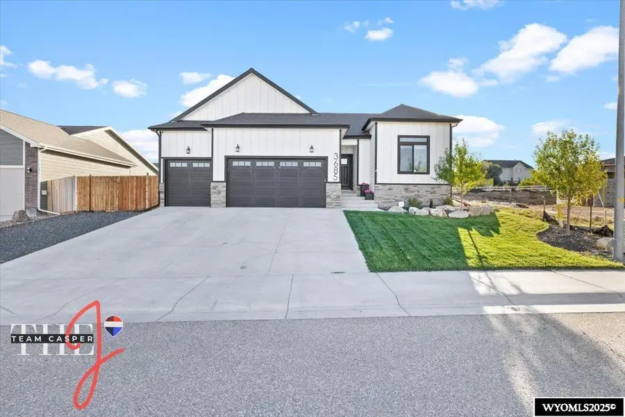 3685 Red Wolf Drive, Casper, WY 82604 - Image #2