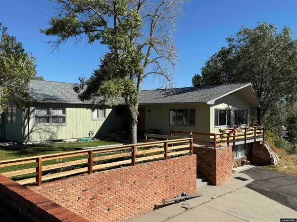 806 Amoretti, Thermopolis, WY 82443