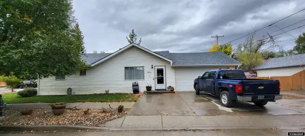 801 Madison Avenue, Sinclair, WY 82334