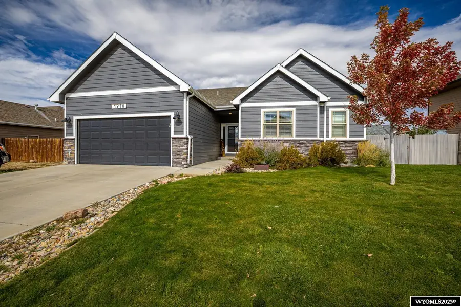 1910 Inca Trail, Bar Nunn, WY 82601 - Image #2