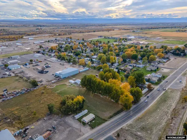 335 Granite Circle, Riverton, WY 82501