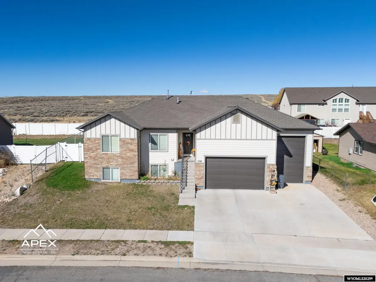 316 Burns Avenue, Evanston, WY 82930 - Image #1