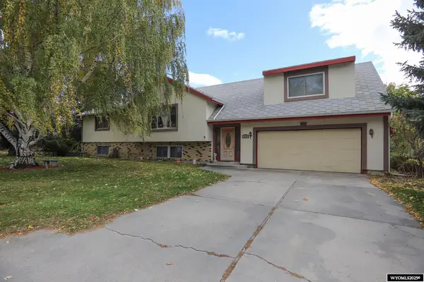 719 Fullerton Avenue, Buffalo, WY 82834