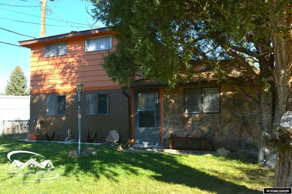 608 W Arnold Street, Glenrock, WY 82637