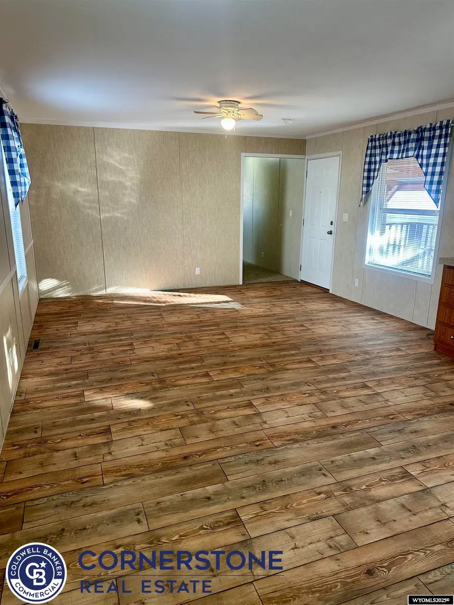 2047 E 1st Lane, Casper, WY 82609 - Image #2