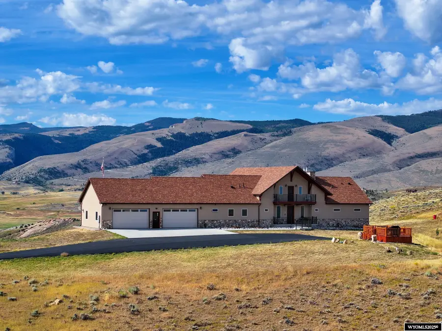 41 Moss Rock Road, Lander, WY 82520 - Image #2