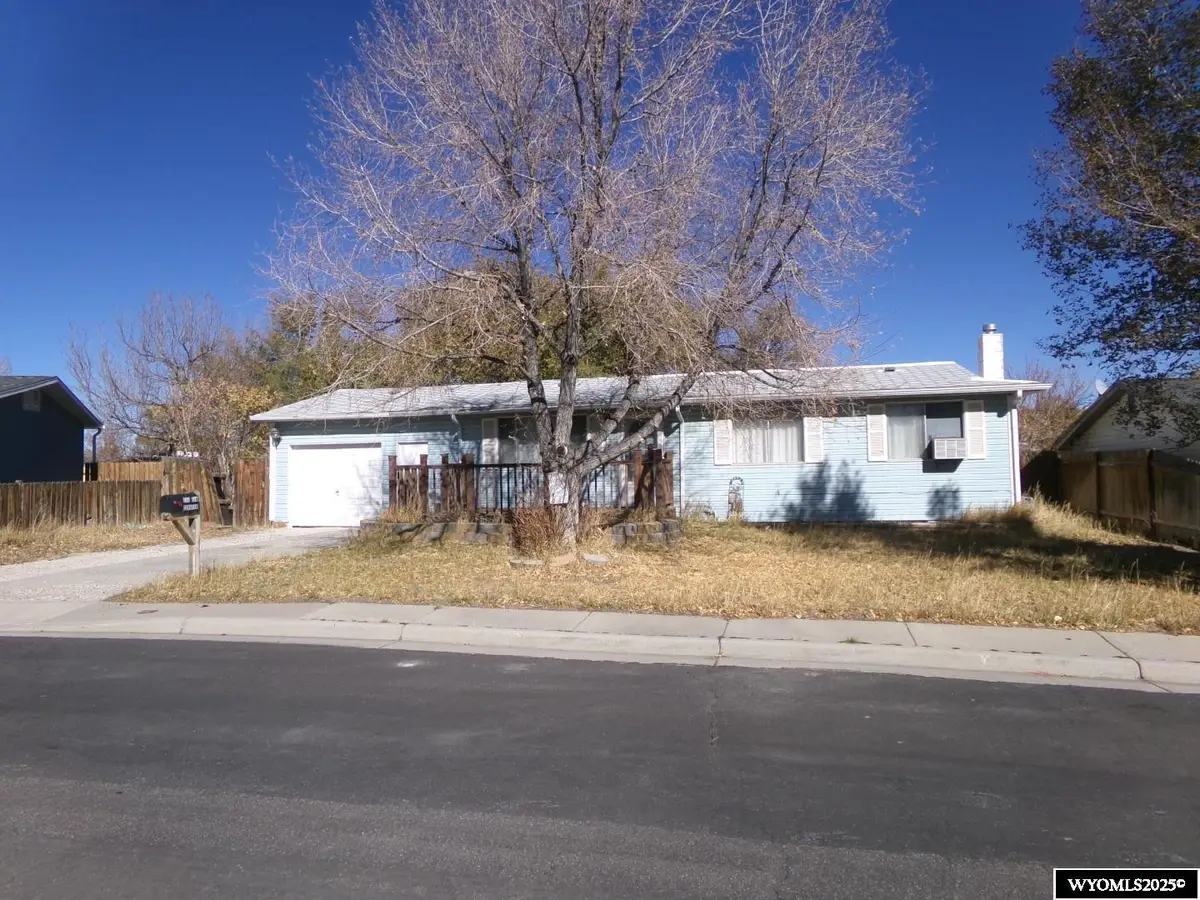 275 Elm Street, Green River, WY 82935 - Image #1