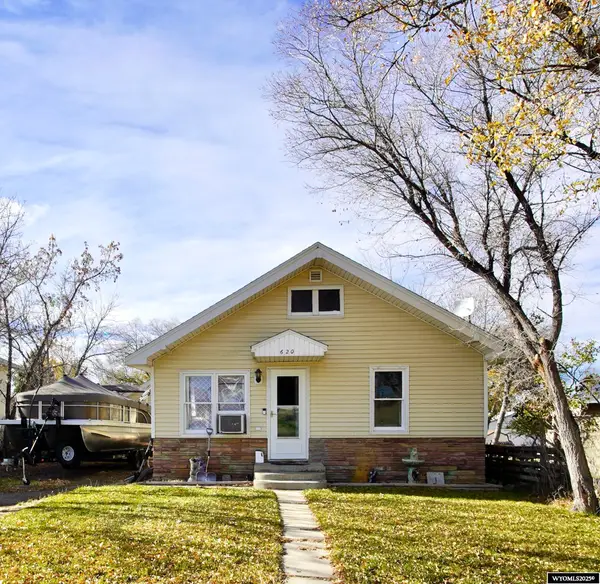 620 N 6th Street, Douglas, WY 82633