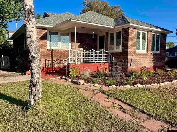200 Sweetwater Street, Lander, WY 82520