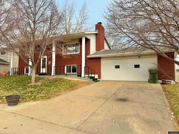 1009 Mesa Drive, Douglas, WY 82633