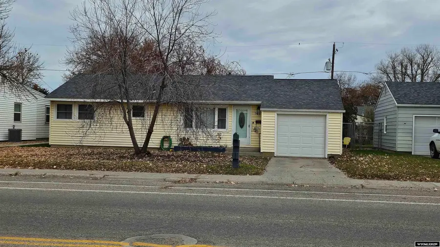 509 S 15th Street, Worland, WY 82401 - Image #2