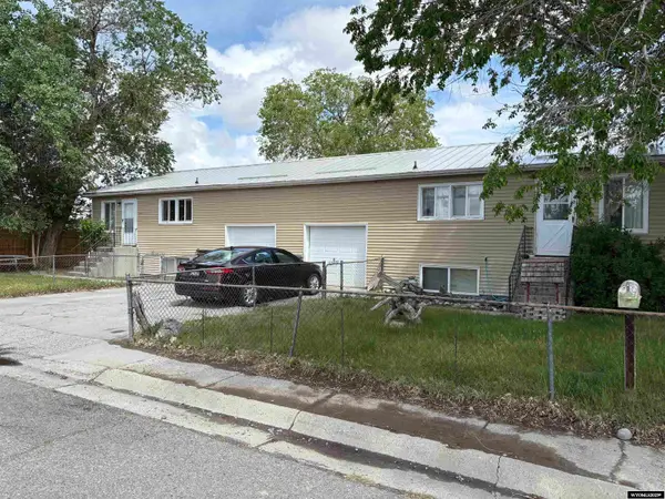 808 E Adams Avenue, Riverton, WY 82501