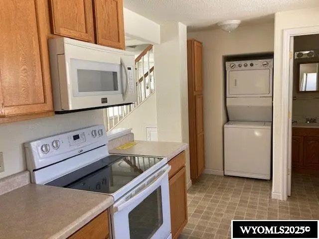 105 N Lawton Street, Fort Laramie, WY 82212 - Image #3