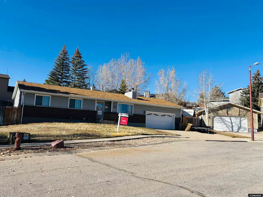 631 Stahley, Evanston, WY 82930 - Image #3