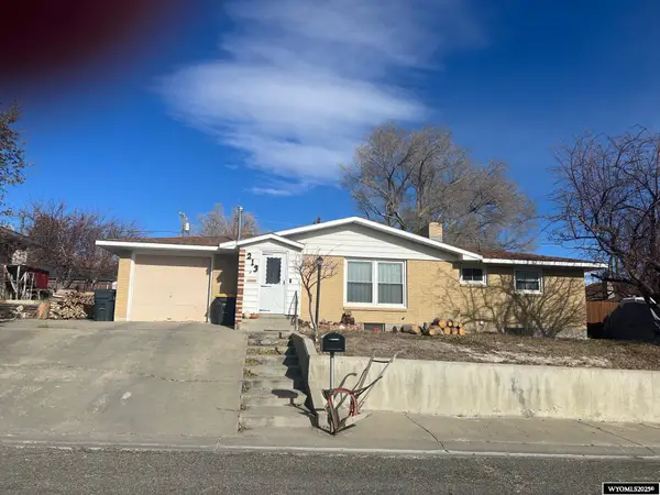 213 E Kendrick Street, Rawlins, WY 82301