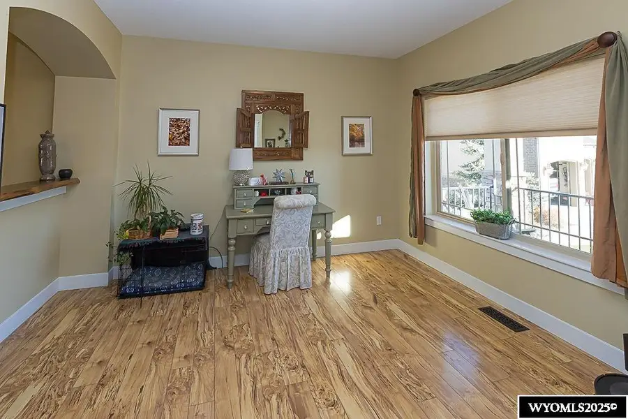 195 Collier Circle, Green River, WY 82935-4974 - Image #2