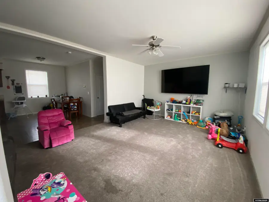 810 Cliff Avenue, Riverton, WY 82501 - Image #2