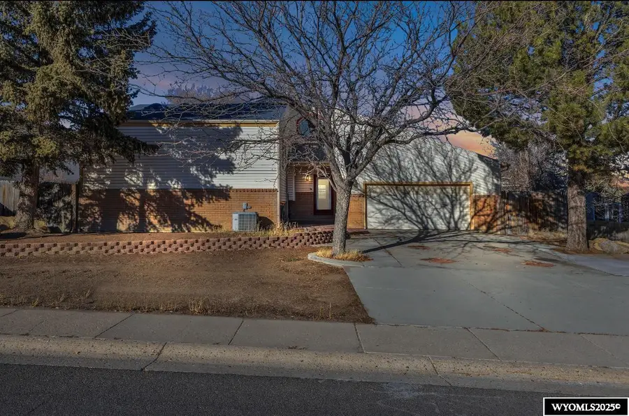 321 Winterhawk Drive, Rock Springs, WY 82901 - Image #3