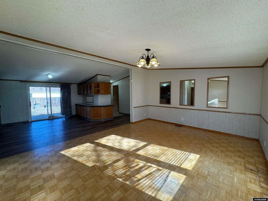 1024 Piedmont Court, Riverton, WY 82501 - Image #2