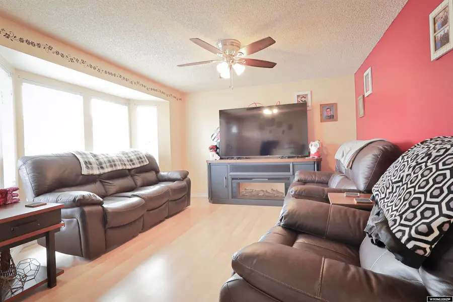 105 Zuni Court, Evanston, WY 82930 - Image #3