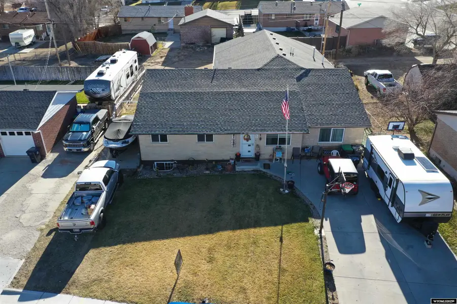 145 Evans St, Green River, WY 82935 - Image #2