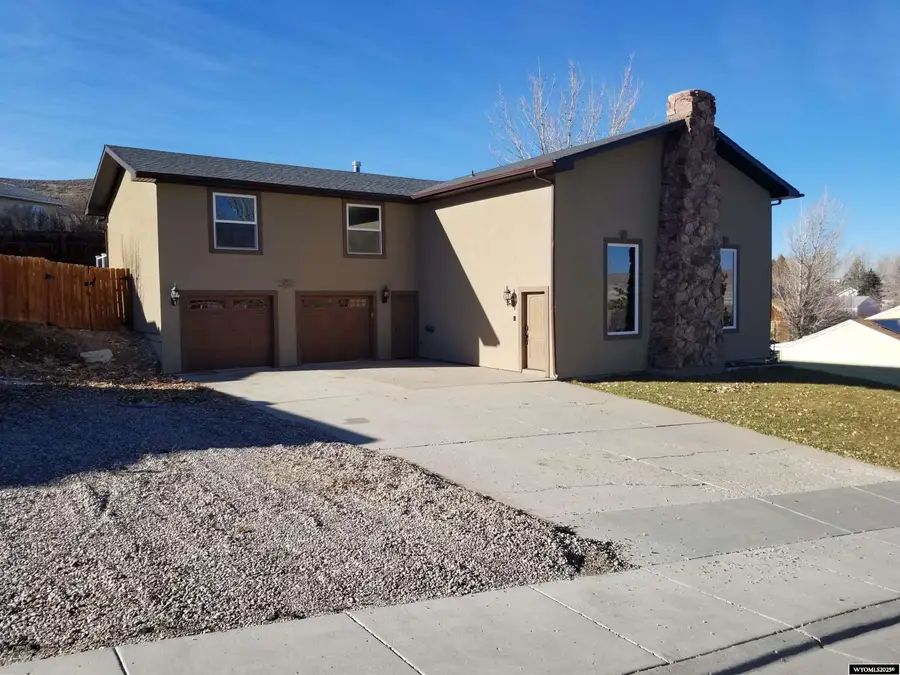 2635 Missouri, Green River, WY 82935 - Image #2