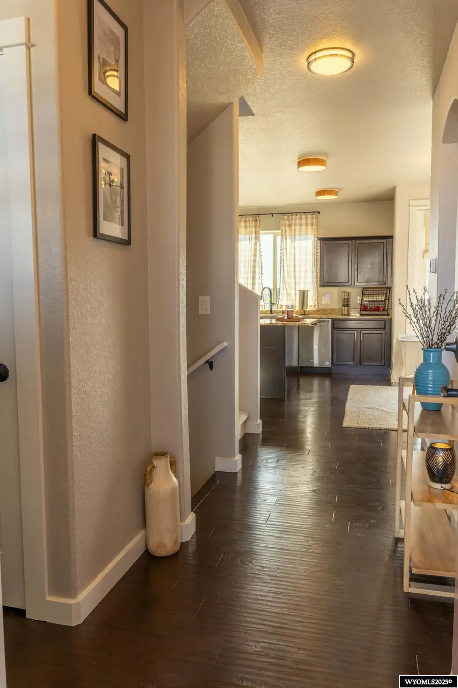 935 Flicker St, Douglas, WY 82633 - Image #3