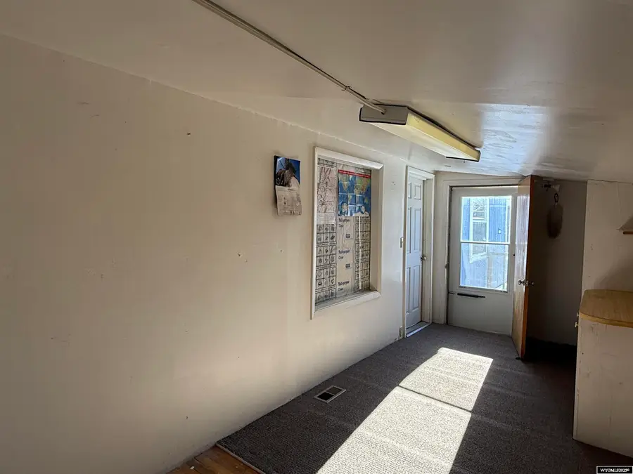 168 E Broadway Street, Thermopolis, WY 82443 - Image #2