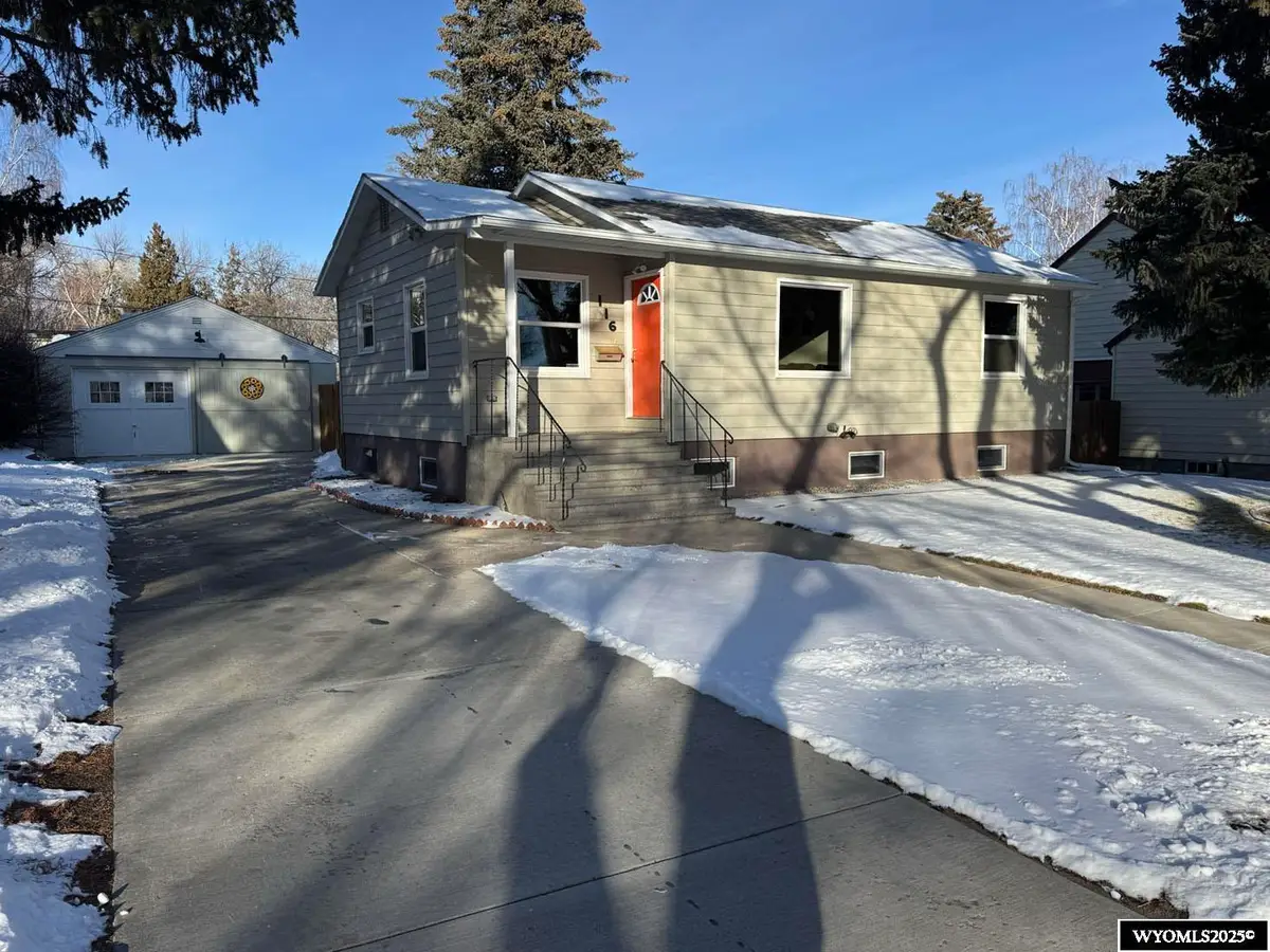 116 W Park Avenue, Riverton, WY 82501 - Image #1