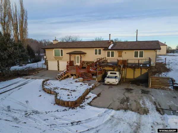 12 Darnall Road, Riverton, WY 82501