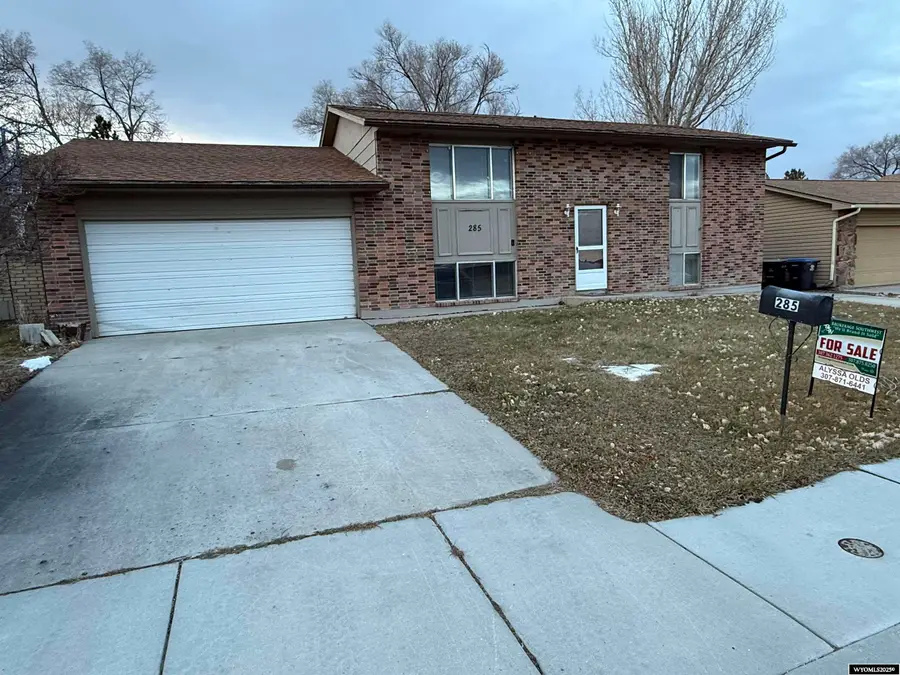 285 Birch Street, Green River, WY 82935 - Image #2