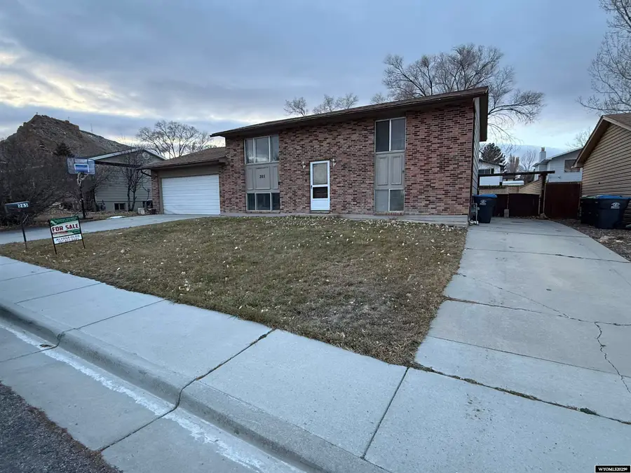 285 Birch Street, Green River, WY 82935 - Image #3