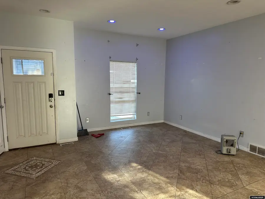 204 Corso Assisi, Rock Springs, WY 82901 - Image #3
