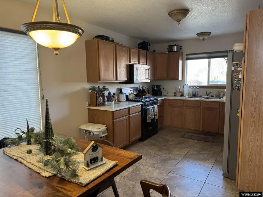 360 N 9th Street, Lander, WY 82520 - Image #3